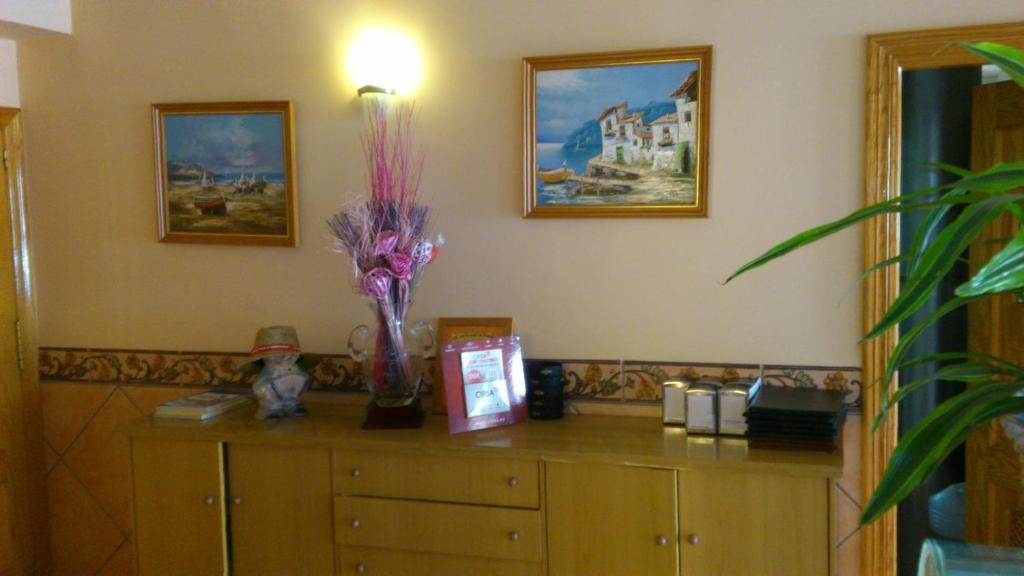 Hotel Paloma ซานเปรโดเดลปีนาตาร์ ภายนอก รูปภาพ