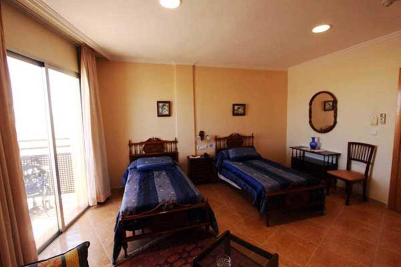 Hotel Paloma ซานเปรโดเดลปีนาตาร์ ภายนอก รูปภาพ